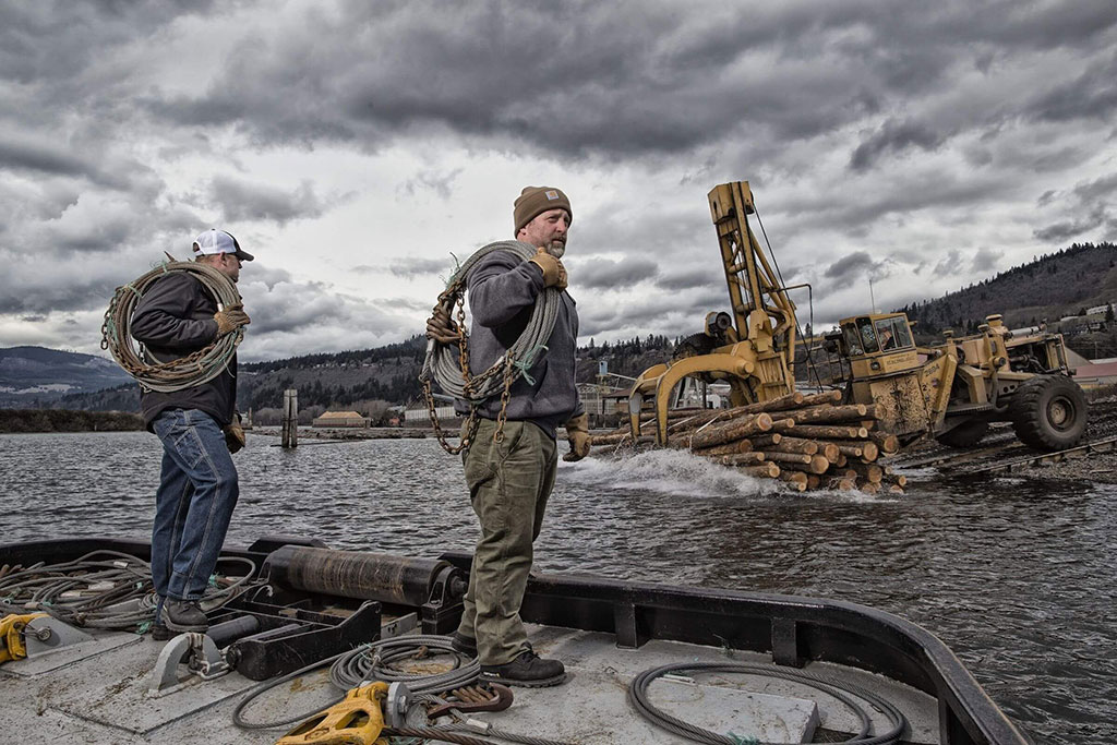 Granite21 Granite Workwear Carhartt image of workers